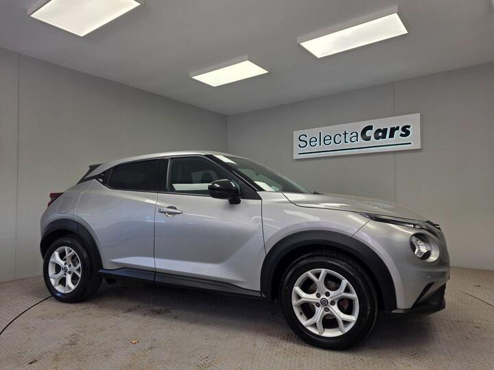 Nissan JUKE 1.0 DIG-T N-Connecta Euro 6 (s/s) 5dr