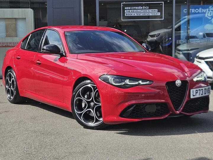 Alfa Romeo Giulia 2.0T Veloce Auto Euro 6 (s/s) 4dr