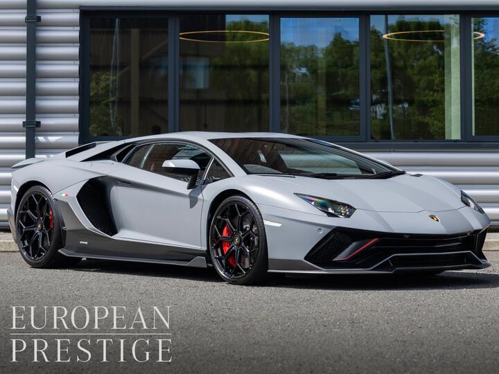 Lamborghini Aventador 6.5 V12 LP 780-4 Ultimae ISR 4WD Euro 6 2dr