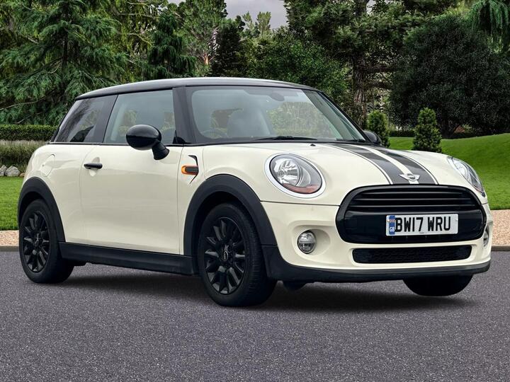 MINI Hatch 1.5 Cooper Auto Euro 6 (s/s) 3dr