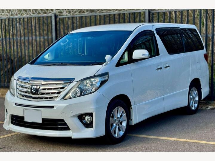 Toyota Alphard V6 4WD TOWBAR Toyota Alphard V6 4WD TOWBAR