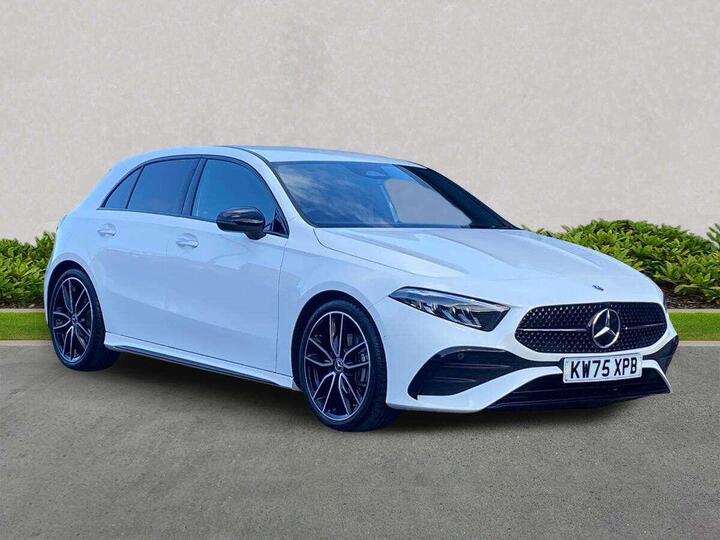 Mercedes-Benz A CLASS 1.3 A200h MHEV AMG Line (Premium) 7G-DCT Euro 6 (s/s) 5dr