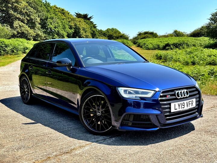 Audi S3 2.0 TFSI Black Edition Sportback S Tronic Quattro Euro 6 (s/s) 5dr