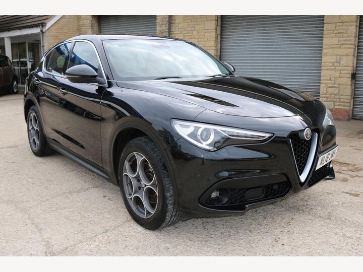Alfa Romeo Stelvio 2.2 TD Speciale Auto Q4 AWD Euro 6 (s/s) 5dr