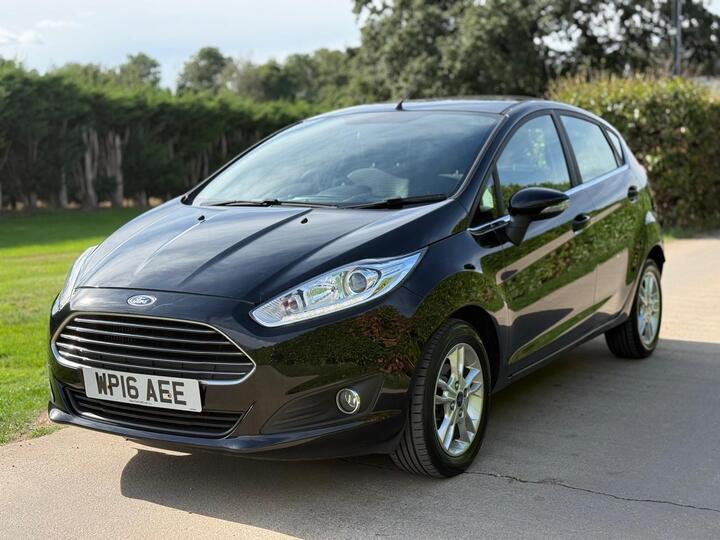 Ford Fiesta 1.0T EcoBoost Zetec Euro 6 (s/s) 5dr