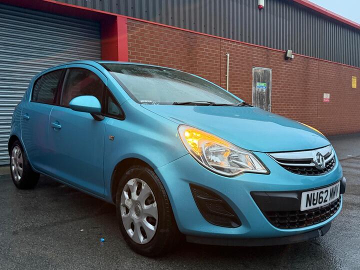 Vauxhall Corsa 1.4 16V Exclusiv Auto Euro 5 5dr (A/C)