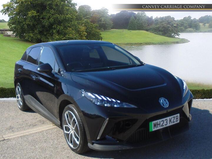 MG MG4 64kWh Trophy Long Range Auto 5dr