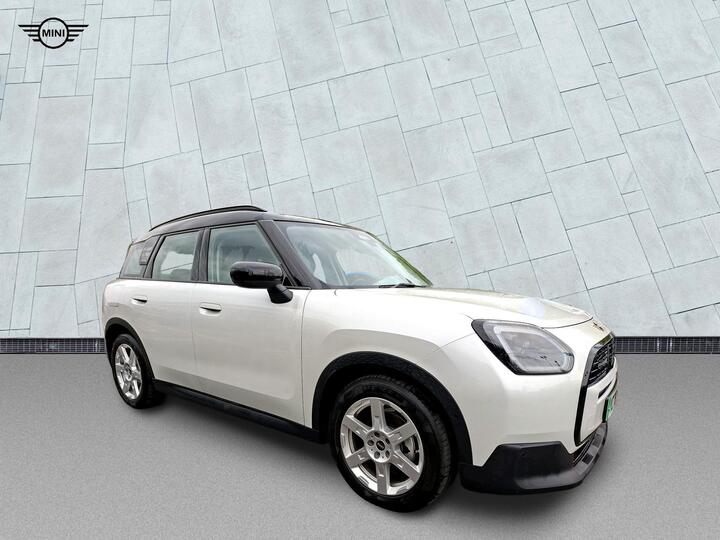 MINI Electric Countryman E 66.5kWh Classic Auto 5dr