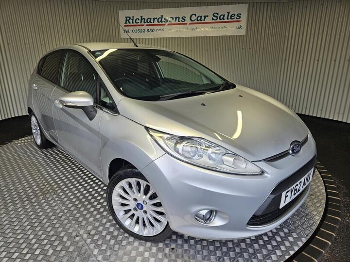 Ford FIESTA 1.4 Titanium 5dr