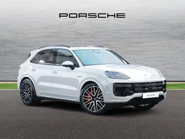 Porsche Cayenne 4.0 V8 E-Hybrid 25.9kWh Turbo TiptronicS 4WD Euro 6 (s/s) 5dr