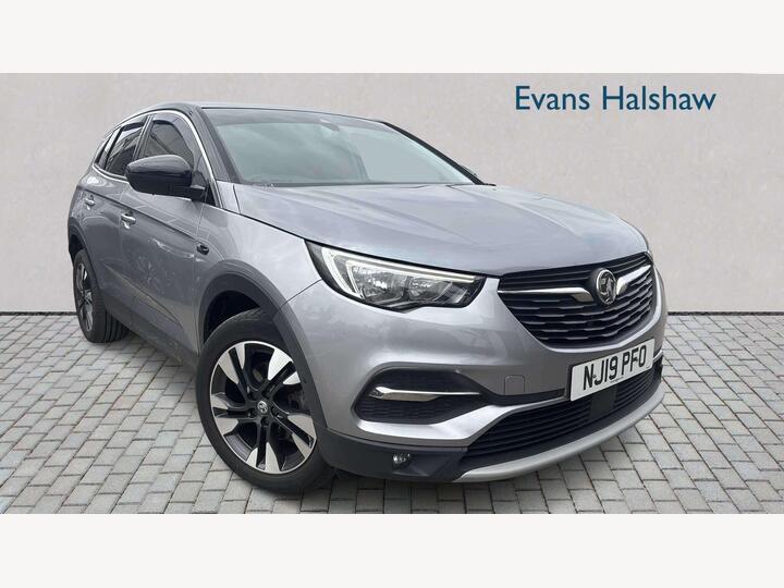 Vauxhall GRANDLAND X HATCHBACK 1.2 Turbo Sport Nav 5dr Vauxhall GRANDLAND X HATCHBACK 1.2 Turbo Sport Nav 5dr