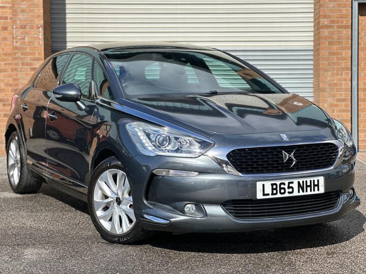 DS AUTOMOBILES DS 5 1.6 BlueHDi Elegance Euro 6 (s/s) 5dr DS AUTOMOBILES DS 5 1.6 BlueHDi Elegance Euro 6 (s/s) 5dr