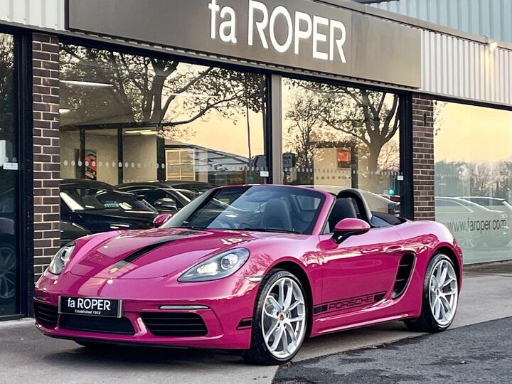 Porsche 718 Boxster 2.0T Style Edition PDK Euro 6 (s/s) 2dr Porsche 718 Boxster 2.0T Style Edition PDK Euro 6 (s/s) 2dr