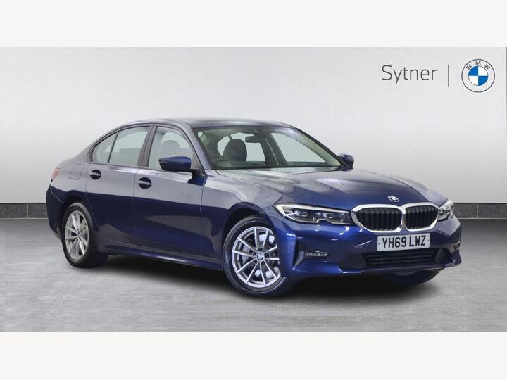 BMW 3 Series 2.0 330e 12kWh SE Pro Auto Euro 6 (s/s) 4dr BMW 3 Series 2.0 330e 12kWh SE Pro Auto Euro 6 (s/s) 4dr