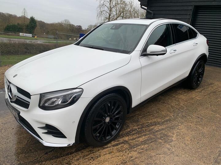 Mercedes-Benz GLC 2.1 GLC220d AMG Line (Premium Plus) Coupe G-Tronic 4MATIC Euro 6 (s/s) 5dr Mercedes-Benz GLC 2.1 GLC220d AMG Line (Premium Plus) Coupe G-Tronic 4MATIC Euro 6 (s/s) 5dr