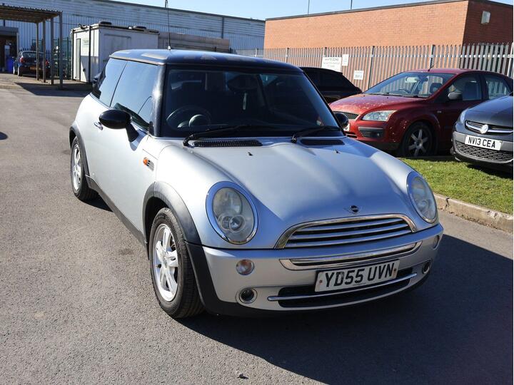 MINI HATCH 1.6 Cooper Euro 4 3dr
