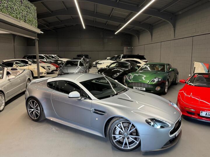 Aston Martin Vantage 4.7 V8 N430 Euro 6 2dr