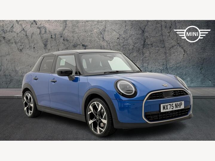 MINI Hatch 1.5C Exclusive Steptronic Euro 6 (s/s) 5dr