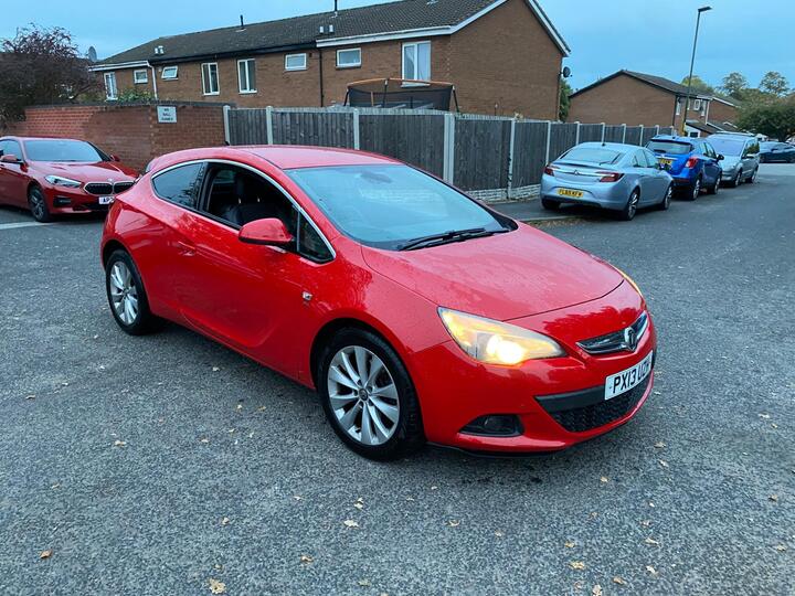 Vauxhall Astra GTC 2.0 CDTi SRi Euro 5 (s/s) 3dr