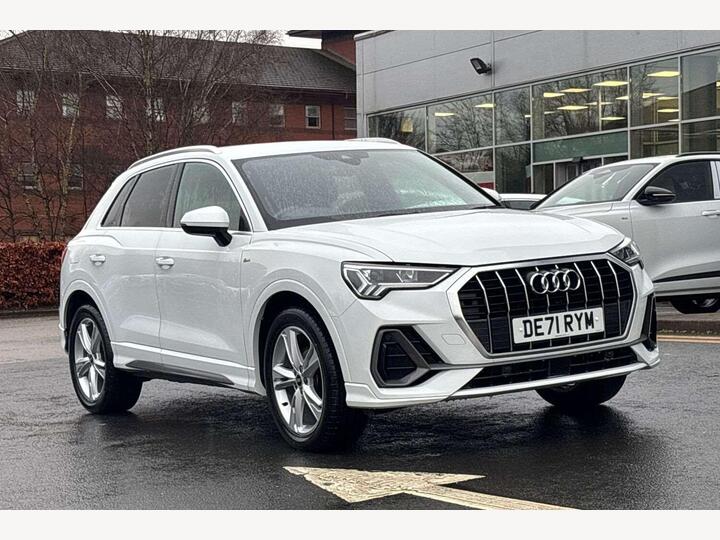 Audi Q3 1.5 TFSI CoD 35 S Line S Tronic Euro 6 (s/s) 5dr