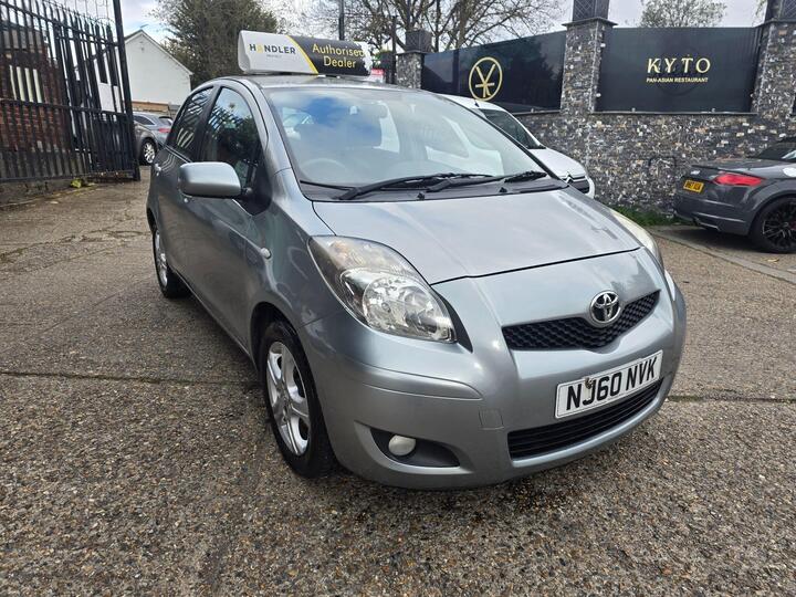 Toyota Yaris 1.33 Dual VVT-i TR Euro 4 (s/s) 5dr