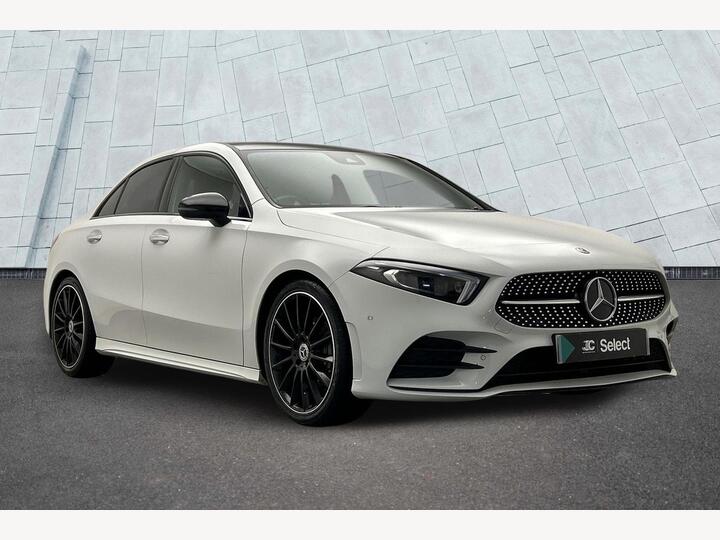 Mercedes-Benz A Class 1.3 A180 AMG Line Night Edition (Premium Plus) 7G-DCT Euro 6 (s/s) 4dr Mercedes-Benz A Class 1.3 A180 AMG Line Night Edition (Premium Plus) 7G-DCT Euro 6 (s/s) 4dr