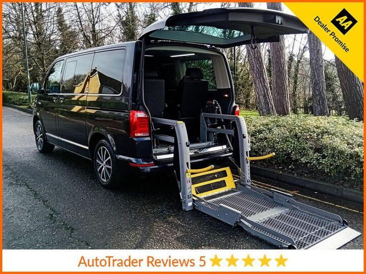 Volkswagen Caravelle 2.0 TDI BlueMotion Tech Executive DSG Euro 6 (s/s) 5dr Volkswagen Caravelle 2.0 TDI BlueMotion Tech Executive DSG Euro 6 (s/s) 5dr