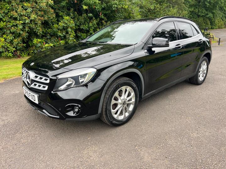 Mercedes-Benz GLA 2.1 GLA200d SE (Executive) 7G-DCT Euro 6 (s/s) 5dr