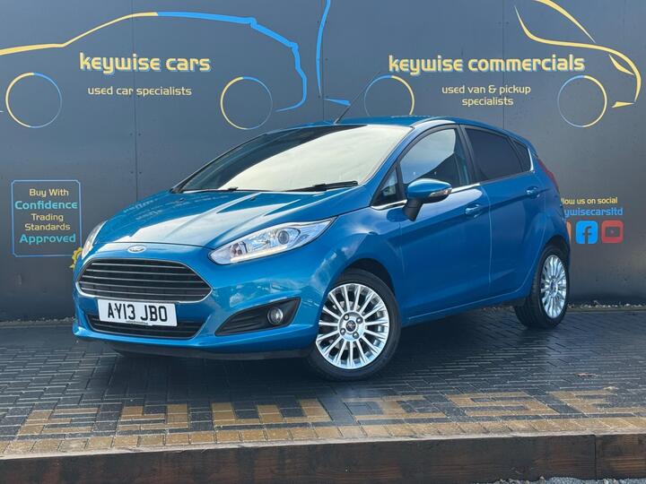 Ford Fiesta 1.0T EcoBoost Titanium Euro 5 (s/s) 5dr