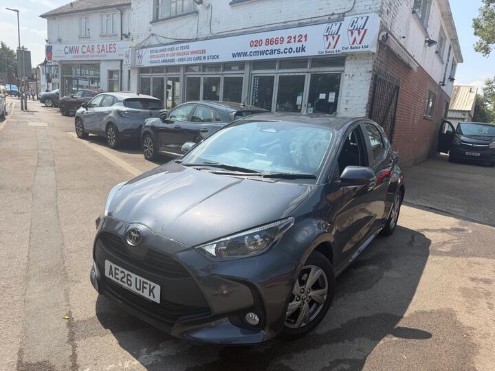 Toyota Yaris 1.5 VVT-h Icon E-CVT Euro 6 (s/s) 5dr