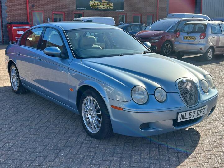Jaguar S-Type 2.7D V6 XS 4dr