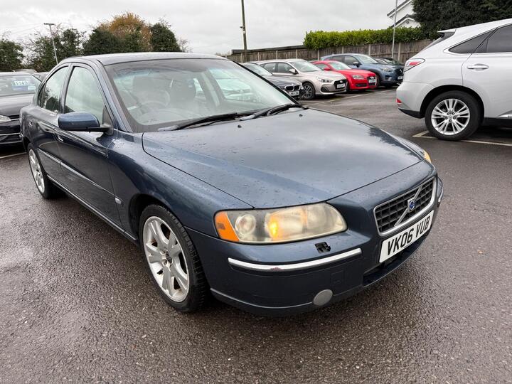 Volvo S60 2.4 D5 SE 4dr