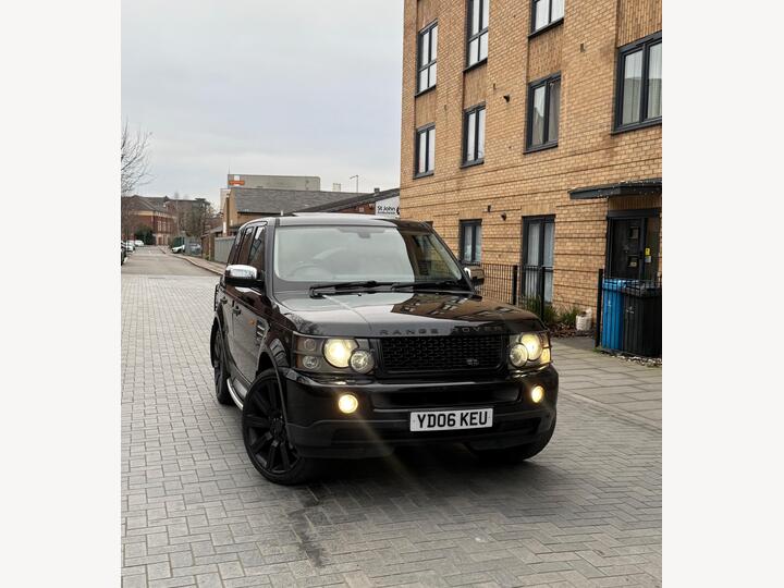 Land Rover Range Rover Sport 2.7 TD V6 HSE Station Wagon 5dr Land Rover Range Rover Sport 2.7 TD V6 HSE Station Wagon 5dr