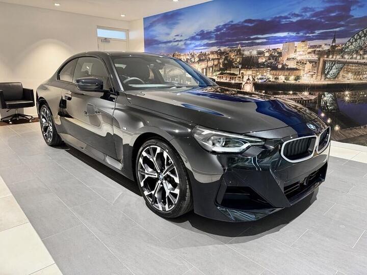 BMW 2 SERIES 2.0 220i M Sport Auto Euro 6 (s/s) 2dr