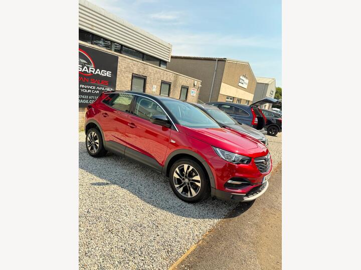 Vauxhall Grandland X 1.2 Turbo Sport Nav Euro 6 (s/s) 5dr
