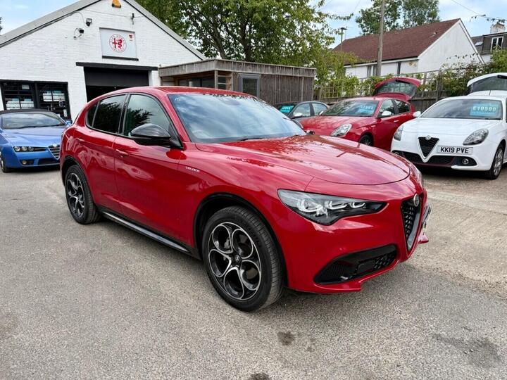 Alfa Romeo STELVIO 2.0T Veloce Auto Q4 AWD Euro 6 (s/s) 5dr
