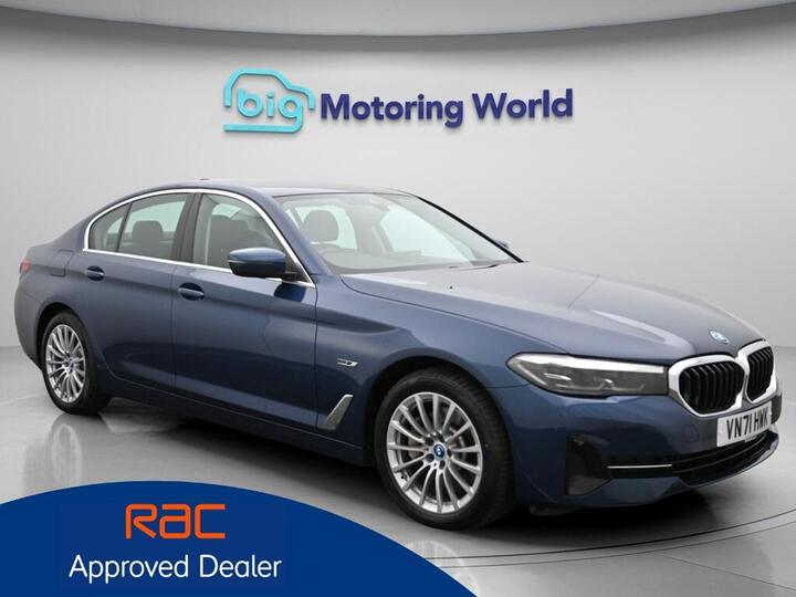 BMW 5 Series 2.0 530e 12kWh SE Steptronic Euro 6 (s/s) 4dr BMW 5 Series 2.0 530e 12kWh SE Steptronic Euro 6 (s/s) 4dr
