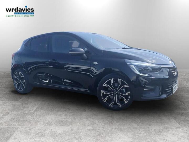 Renault Clio 1.6 E-TECH Lutecia Auto Euro 6 (s/s) 5dr Renault Clio 1.6 E-TECH Lutecia Auto Euro 6 (s/s) 5dr