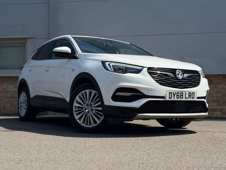 Vauxhall GRANDLAND X 1.2 Turbo Sport Nav Auto Euro 6 (s/s) 5dr
