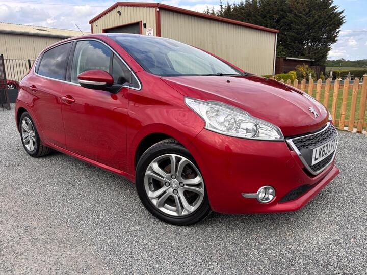 Peugeot 208 1.6 VTi Allure Euro 5 5dr