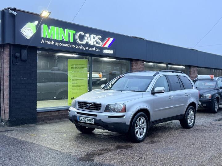Volvo XC90 2.4 D5 SE Geartronic AWD 5dr