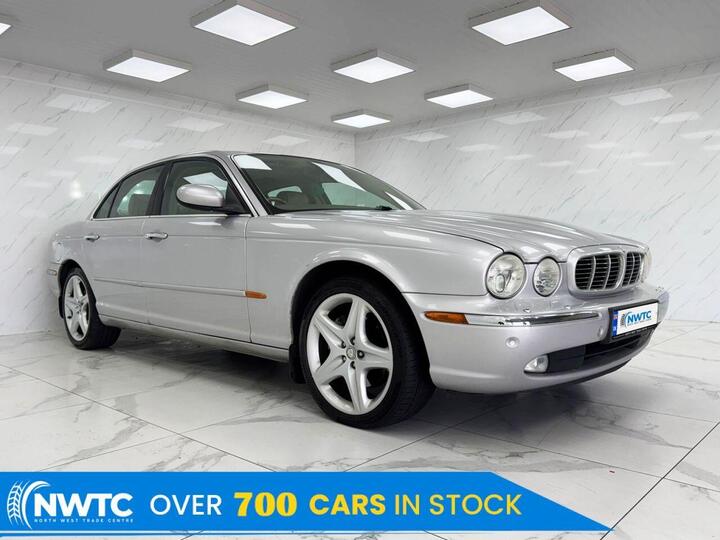 Jaguar XJ 3.0 XJ6 Sovereign 4dr