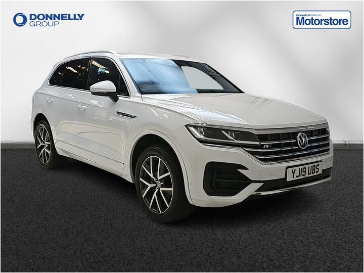 Volkswagen Touareg 3.0 TDI V6 R-Line Tiptronic 4Motion Euro 6 (s/s) 5dr