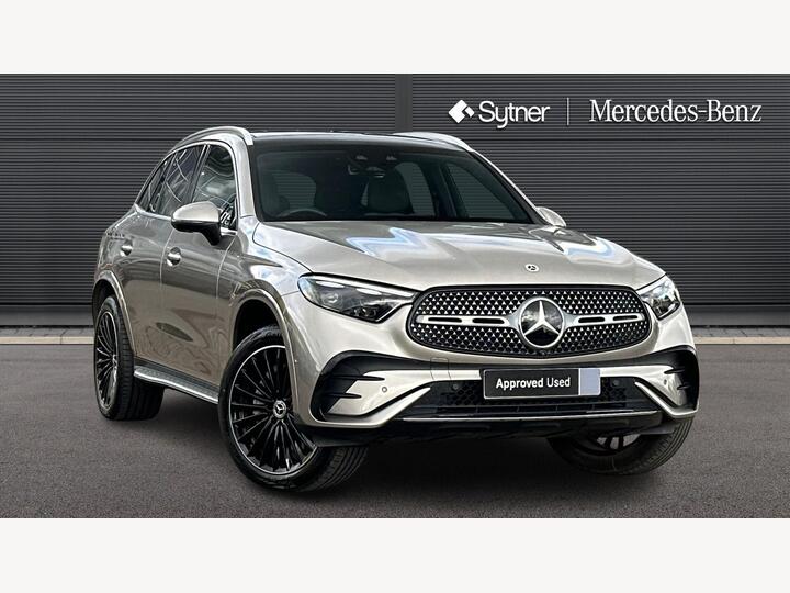 Mercedes-Benz GLC 2.0 GLC300de 31.2kWh AMG Line (Premium Plus) G-Tronic+ 4MATIC Euro 6 (s/s) 5dr Mercedes-Benz GLC 2.0 GLC300de 31.2kWh AMG Line (Premium Plus) G-Tronic+ 4MATIC Euro 6 (s/s) 5dr