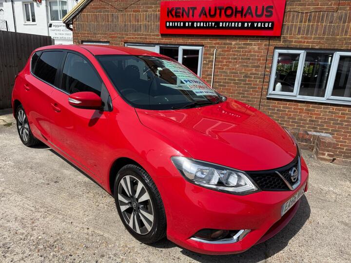 Nissan Pulsar 1.2 DIG-T N-Connecta XTRON Euro 6 (s/s) 5dr Nissan Pulsar 1.2 DIG-T N-Connecta XTRON Euro 6 (s/s) 5dr