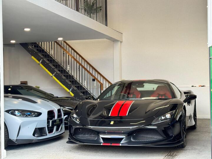 Ferrari F8 Spider 3.9T V8 F1 DCT Euro 6 (s/s) 2dr Ferrari F8 Spider 3.9T V8 F1 DCT Euro 6 (s/s) 2dr