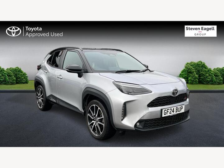 Toyota Yaris Cross 1.5 VVT-h GR SPORT E-CVT Euro 6 (s/s) 5dr Toyota Yaris Cross 1.5 VVT-h GR SPORT E-CVT Euro 6 (s/s) 5dr