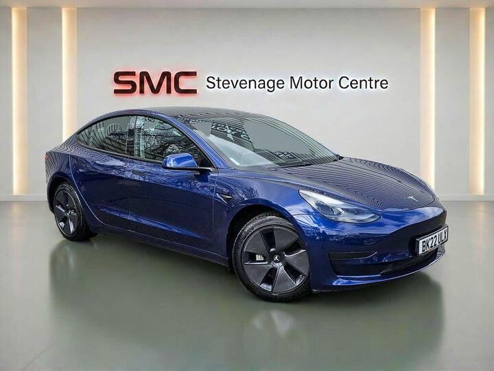 Tesla Model 3 Standard Range Plus Auto RWD 4dr