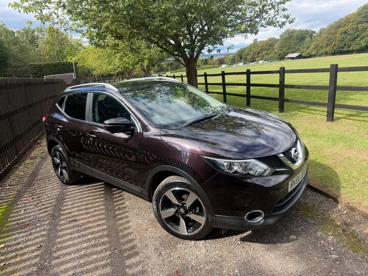 Nissan Qashqai 1.2 DIG-T N-Connecta 2WD Euro 6 (s/s) 5dr