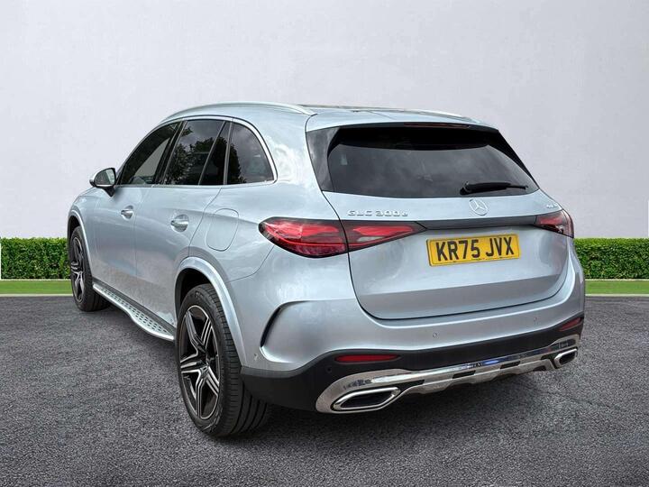 Mercedes-Benz GLC 2.0 GLC300e 31.2kWh AMG Line (Premium) G-Tronic+ 4MATIC Euro 6 (s/s) 5dr Mercedes-Benz GLC 2.0 GLC300e 31.2kWh AMG Line (Premium) G-Tronic+ 4MATIC Euro 6 (s/s) 5dr